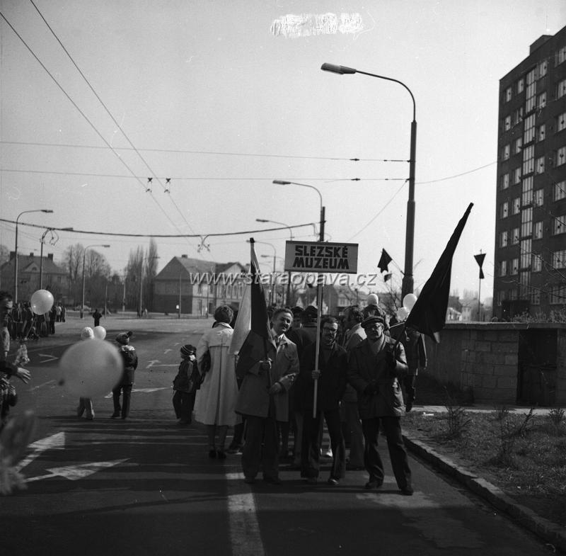 IMG_20151116_0001.jpg - Ratibořská ulice. Rok 1982. Foto Vladimír Tkáč